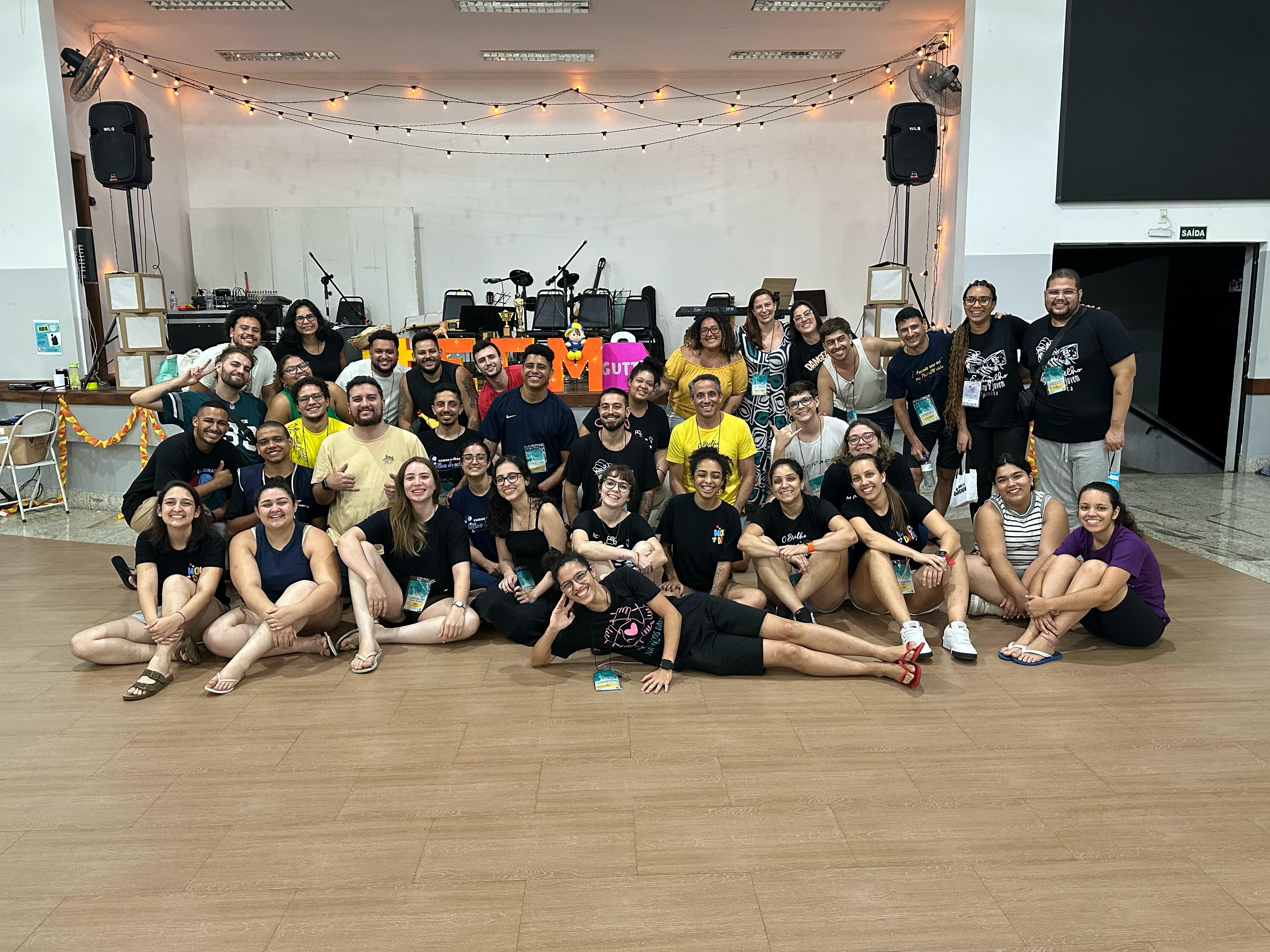 Clima de emoção e unidade durante a vivência no EGM